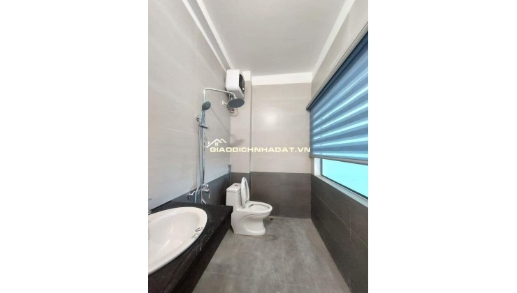 Cho thuê nhà, THANG MÁY, 158m2- 5T, Nguyễn Tuân, Vũ Trọng Phụng -53 tr